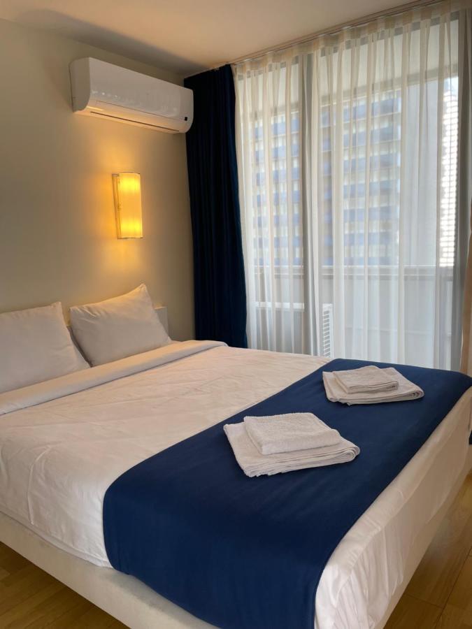 Aparthotel In City Батуми Экстерьер фото